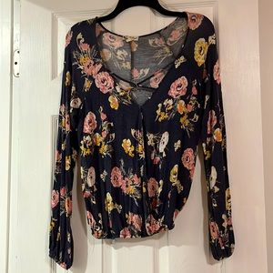 Medium About a Girl Lightweight Long Sleeve Top